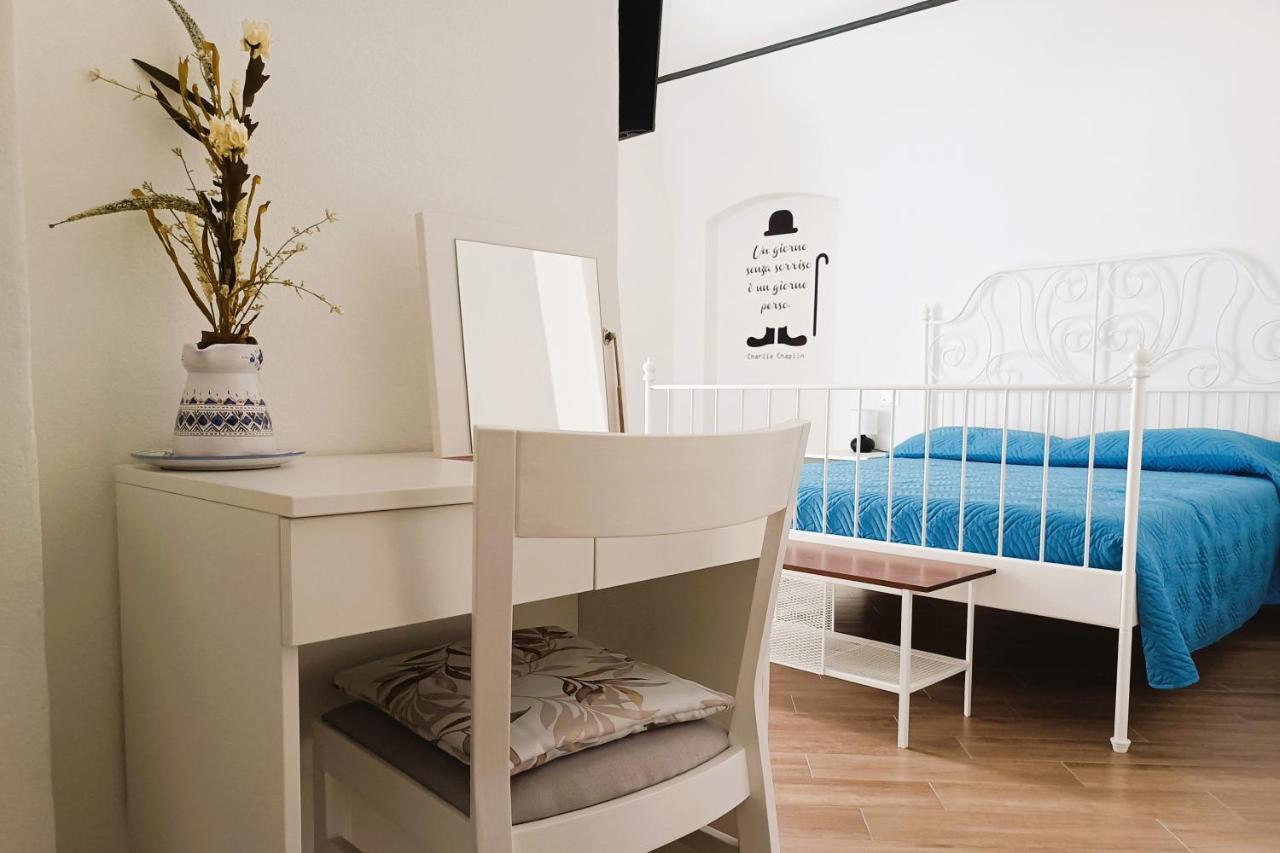 Le Terrazze Bed and Breakfast Bastia  Buitenkant foto