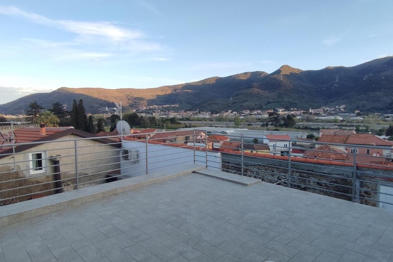 Le Terrazze Bed and Breakfast Bastia  Buitenkant foto