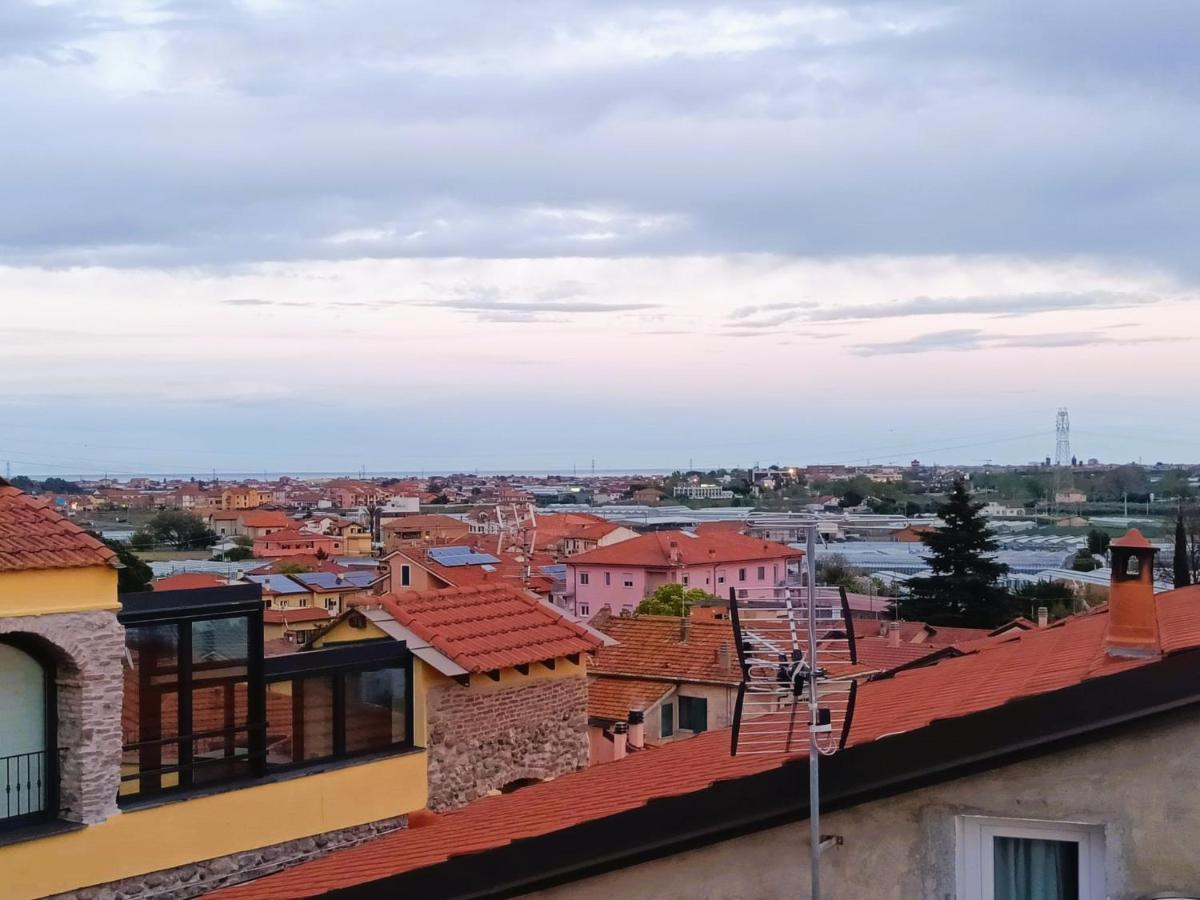 Le Terrazze Bed and Breakfast Bastia  Buitenkant foto